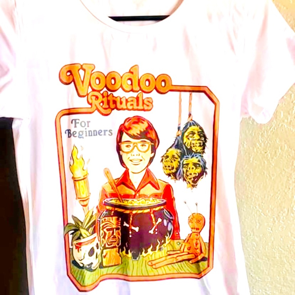 Vintage style comedy tee shirt super funny